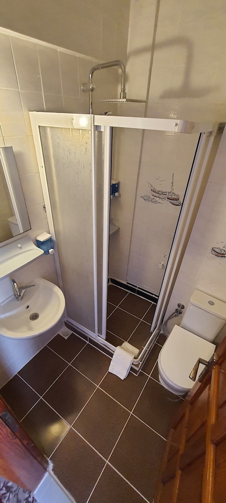 ALBERGO CESME 49/50