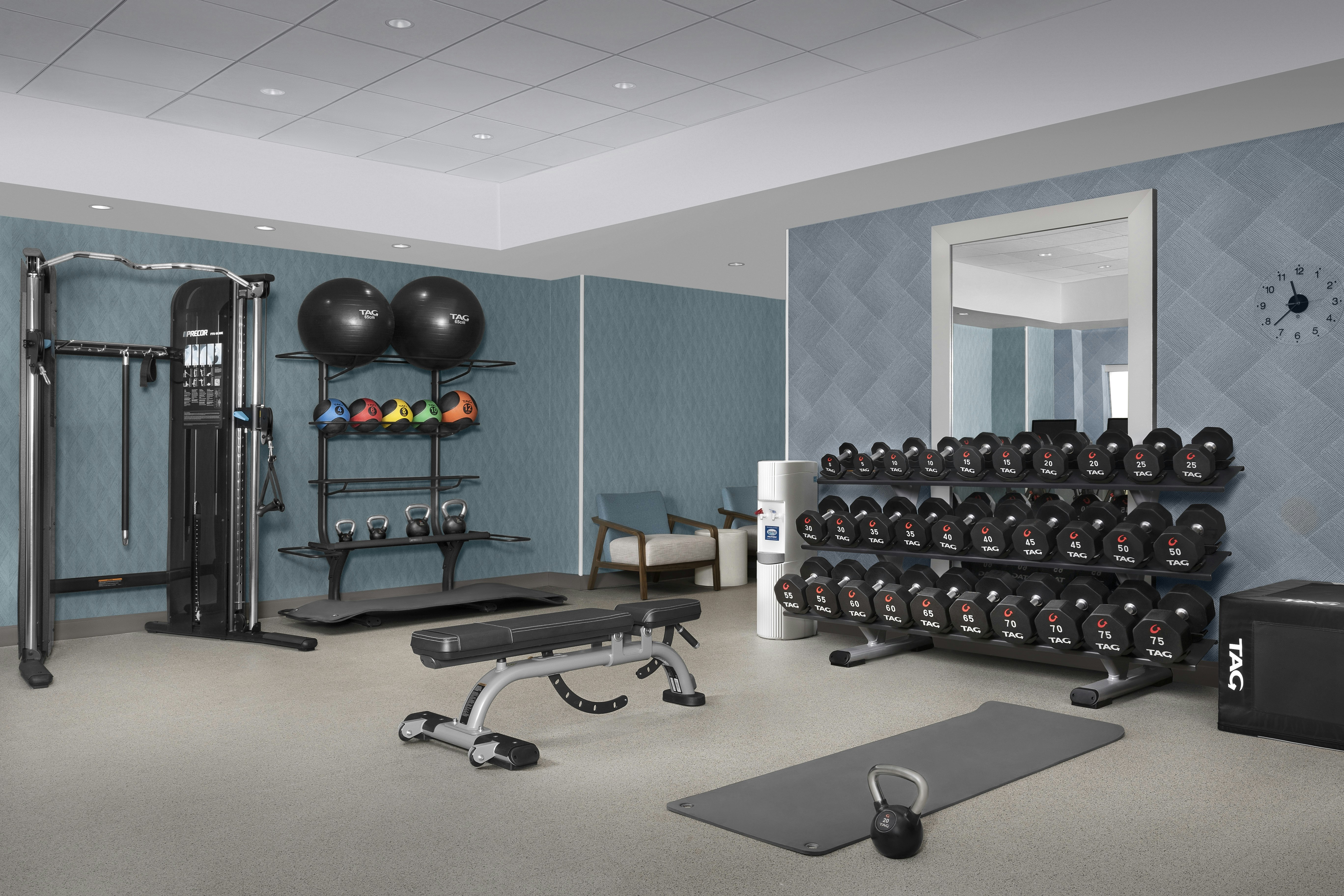 Home2 Suites by Hilton Falls Church 19/26