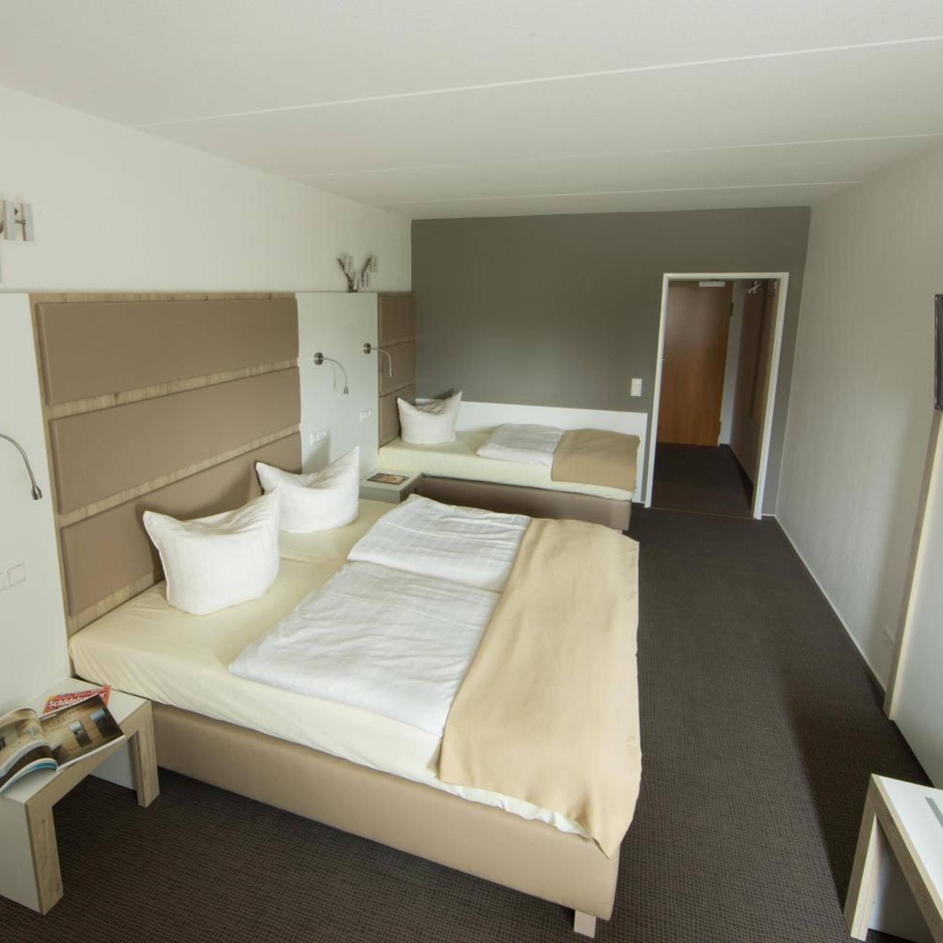 غرفة كومفورت ثلاثية، Confour Hotel 8/10