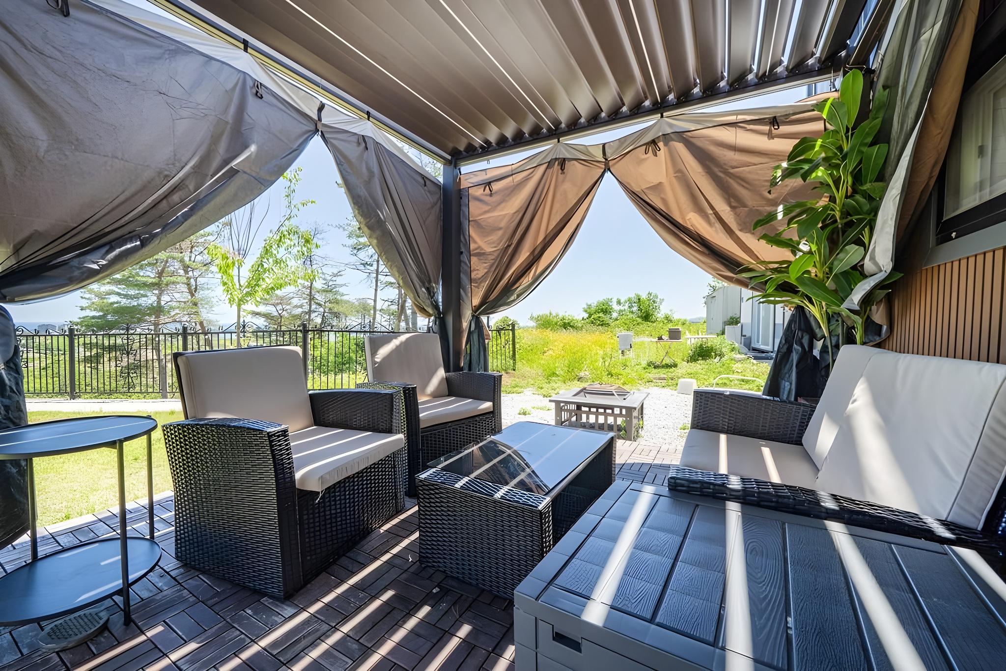 Gangneung Gyeongpo Cabin Pension 7/16