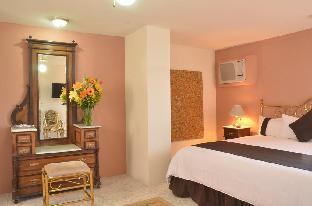 Monarch, 2 Double Beds, Pet Friendly