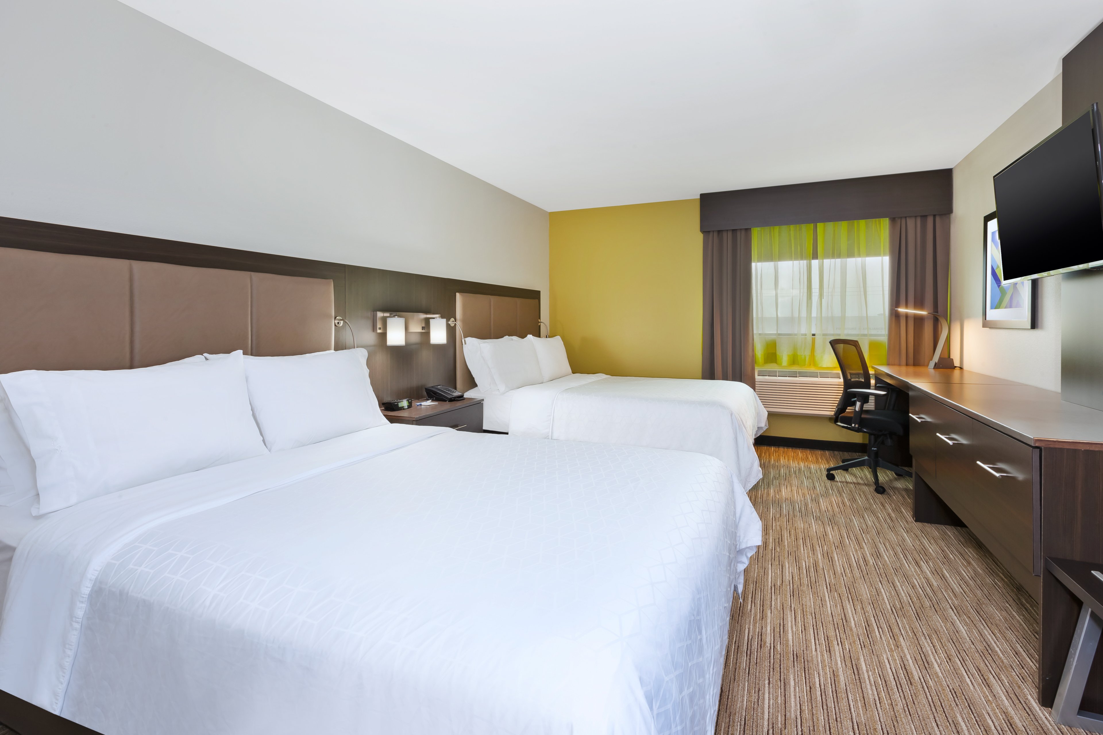 Holiday Inn Winnipeg Airport Polo Park 7/31