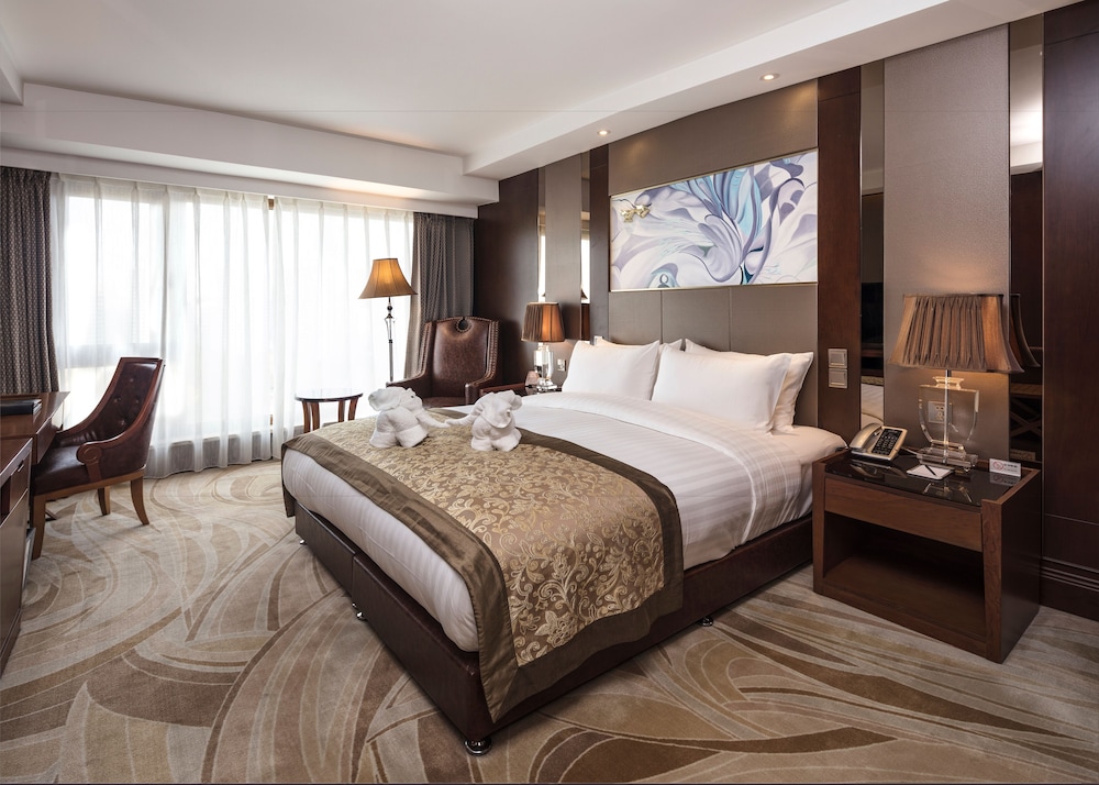 Beijing Continental Grand Hotel 16/47
