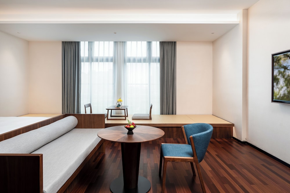 SSAW Boutique Hotel Foshan Qiandenghu 39/60
