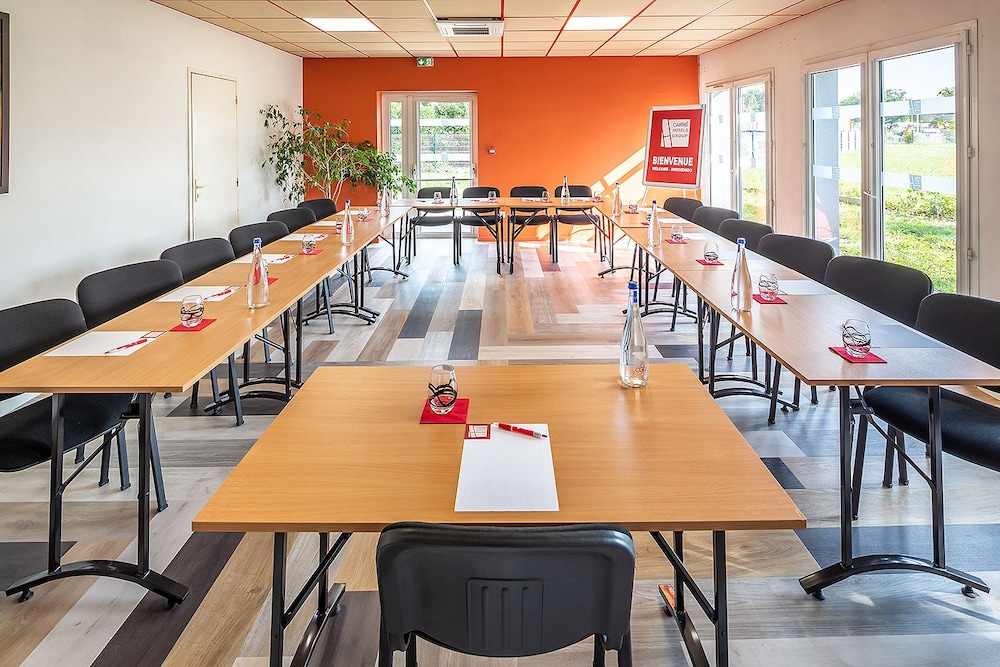 Inter Hotel Le Luy de Bearn 28/34