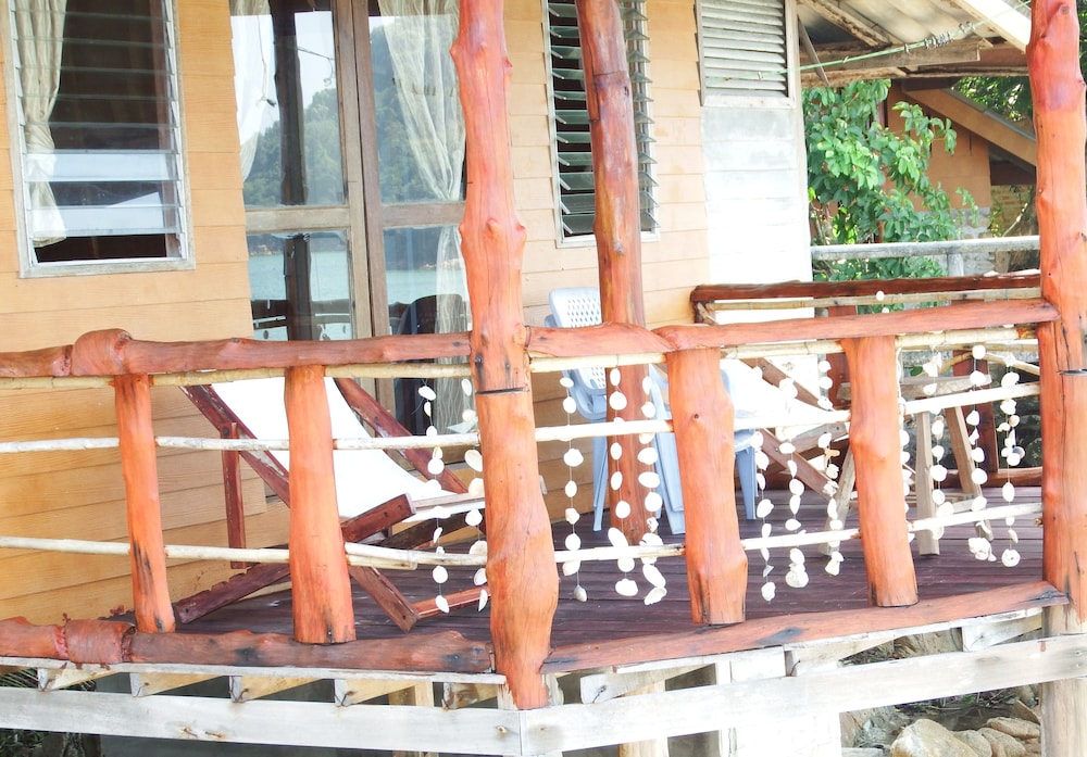Koh Chang Resort Ranong 12/50