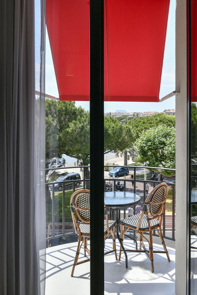 Hotel Le Touring 41/50
