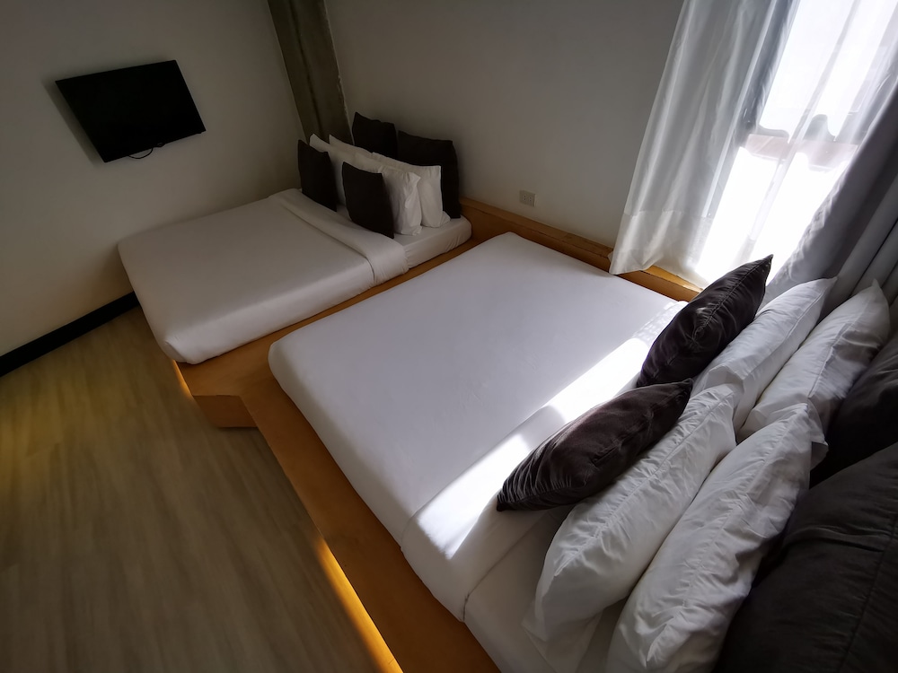 Urban Boutique Hotel 14/40