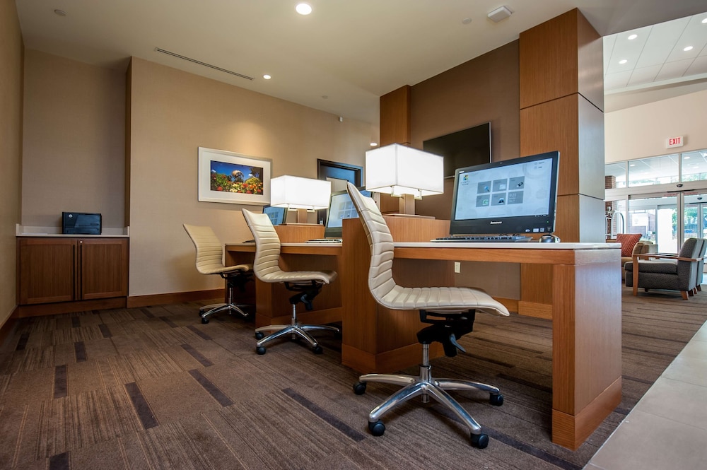 HYATT PLACE BOWLING GREEN 56/73