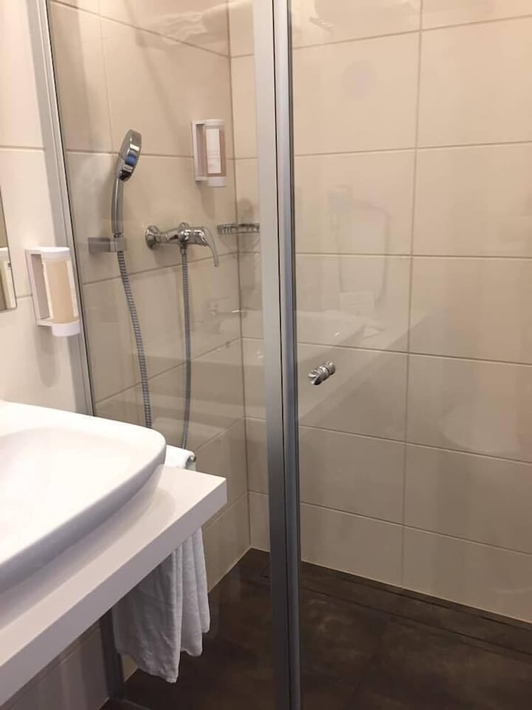 Novina Sleep Inn Herzogenaurach 14/39