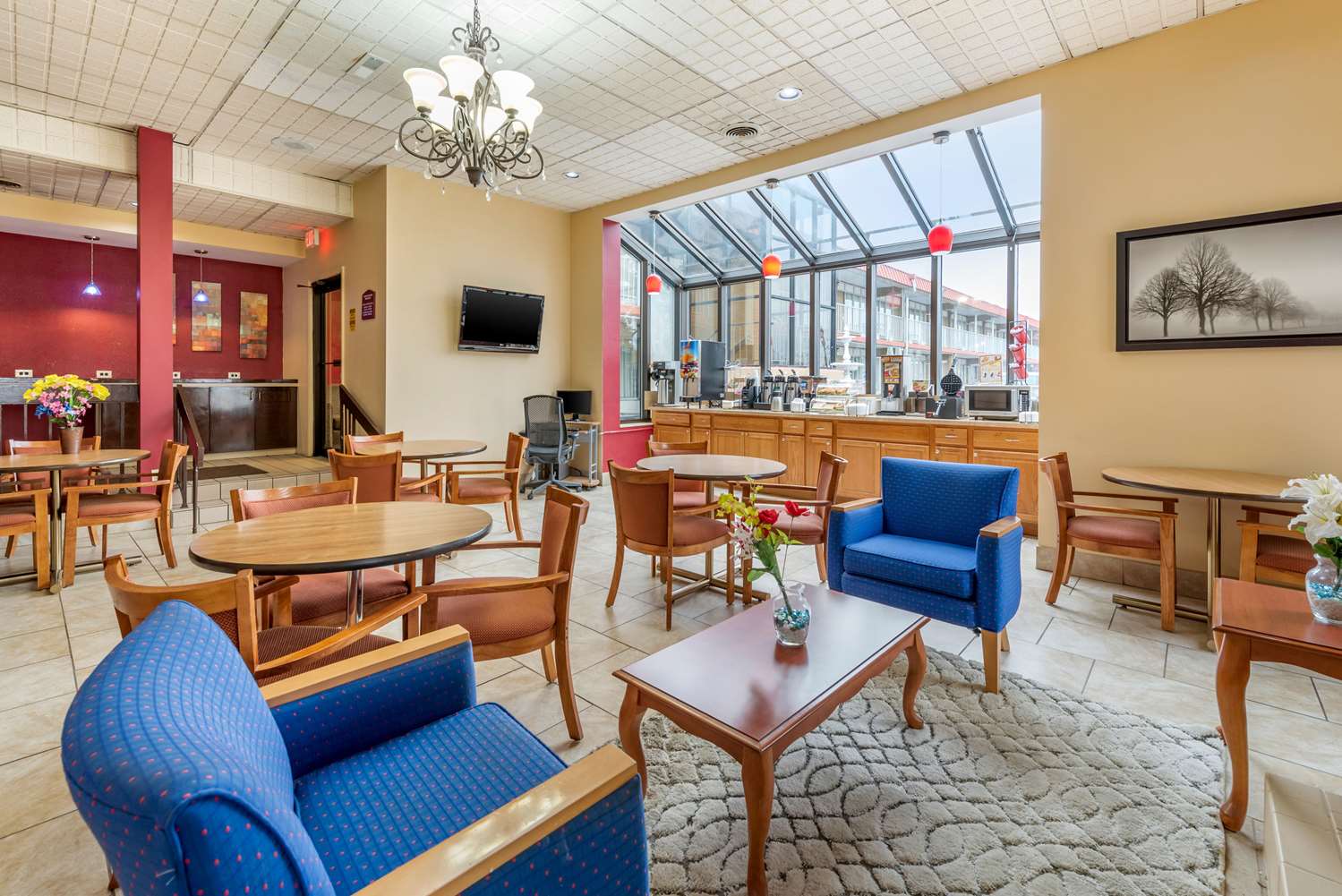 Super 8 by Wyndham Perrysburg - Toledo 17/28