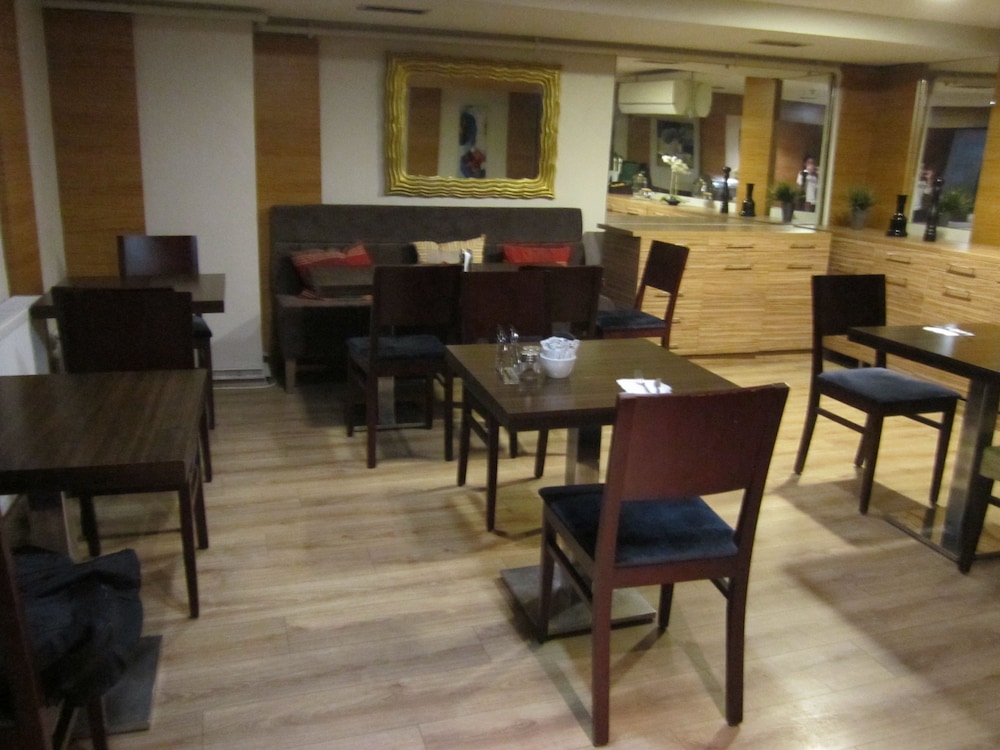 Derpa Suite Hotel Osmanbey 37/50