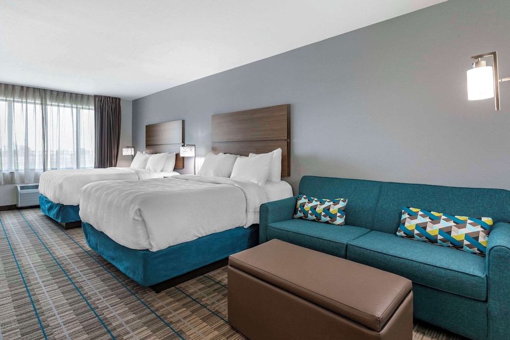 Efficiency, Suite, 2 Queen Beds