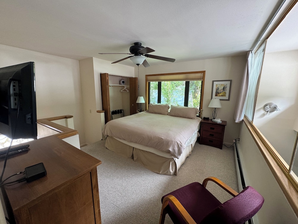 Shadow Mountain Lodge 29/68