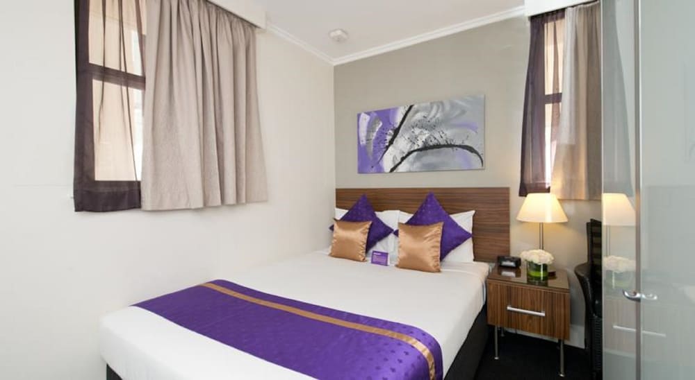Park Regis City Centre 24/80