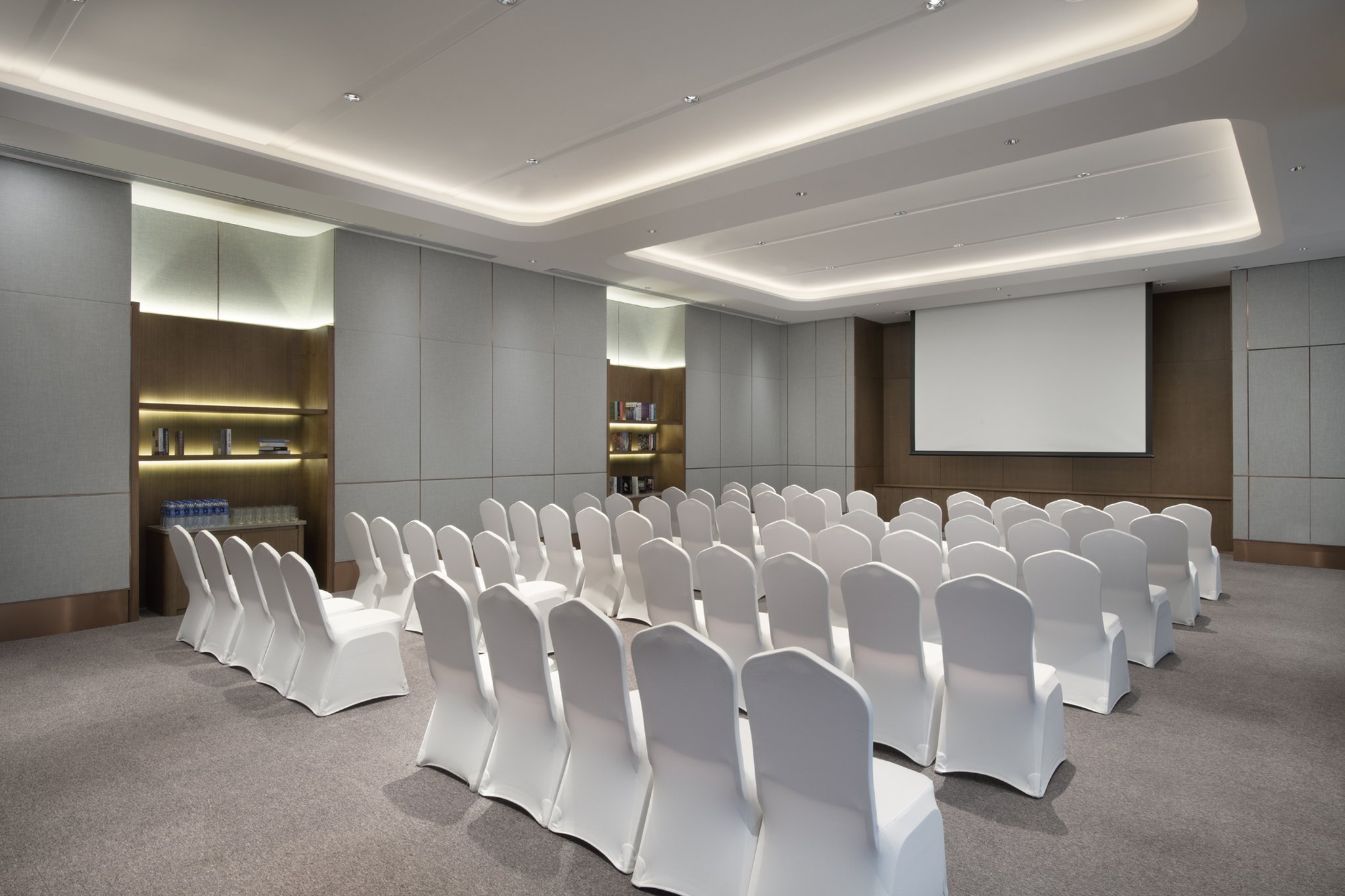 Crowne Plaza Dalian Xinghai 57/70