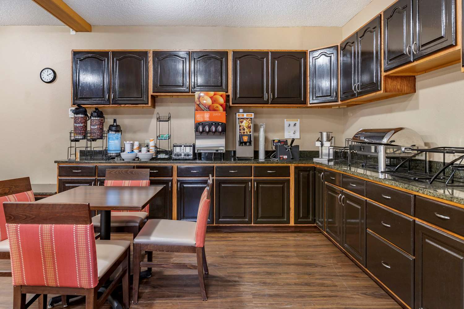 Comfort Inn Downtown University Area 31/37