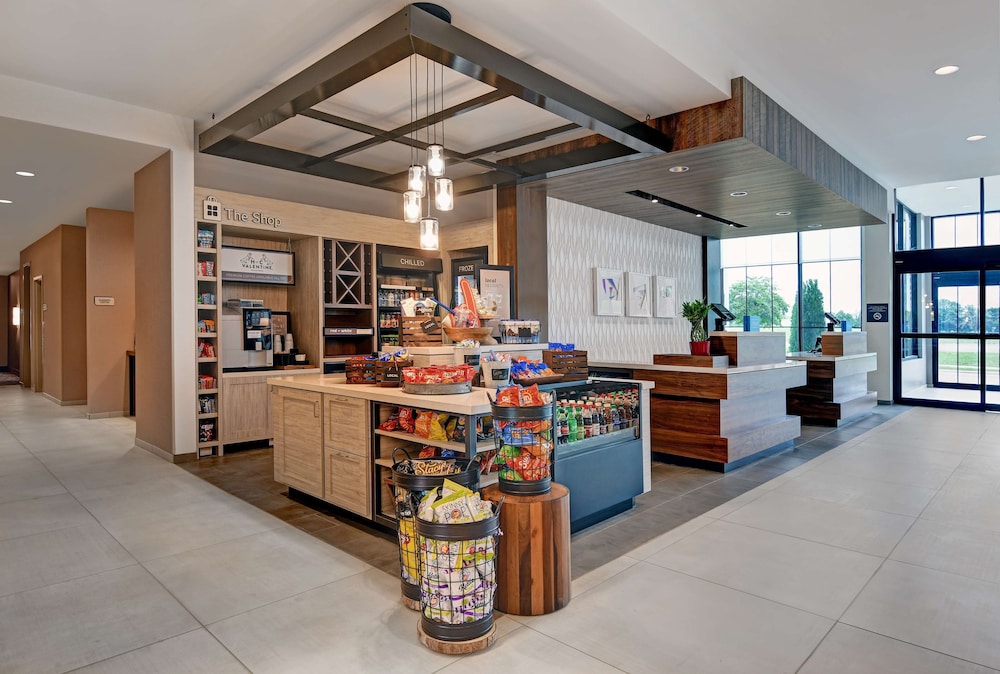 Hilton Garden Inn Madison Huntsville Airport AL 37/45