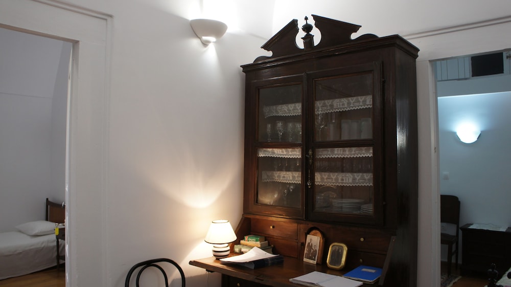 Marcos Rooms 15/44