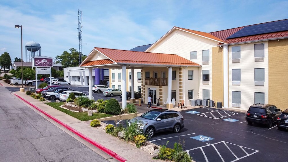 Savannah House Hotel 52/64