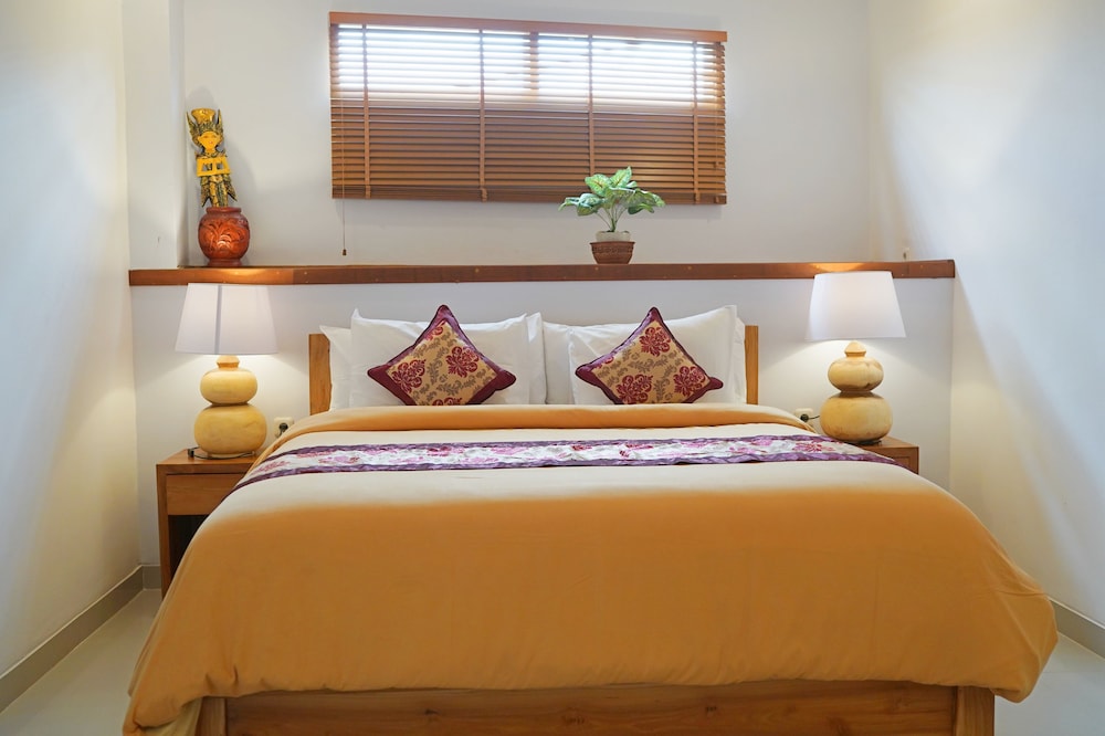Lebak Bali Residence 23/77