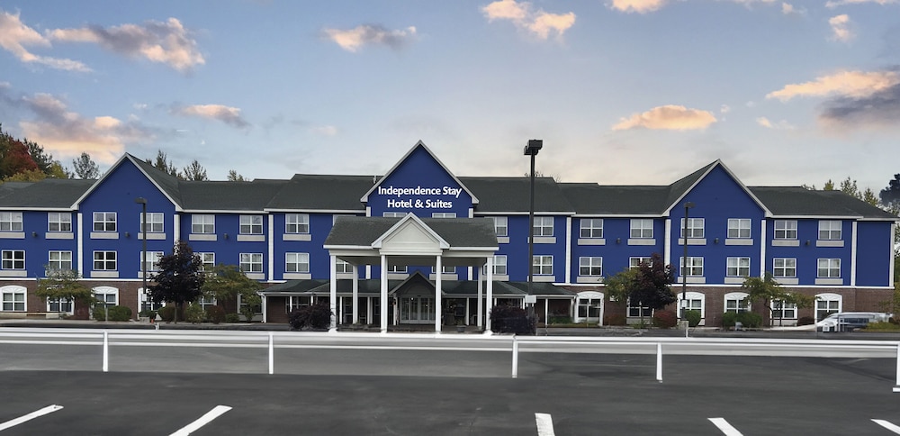 Marinette WI Hotel 43/50
