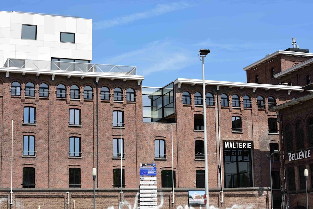 Belvue Hotel 5/50