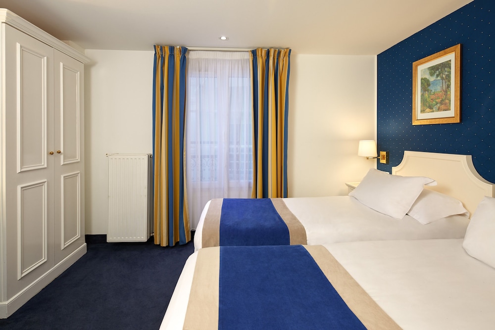 Austin's Arts et Metiers Hotel 13/61