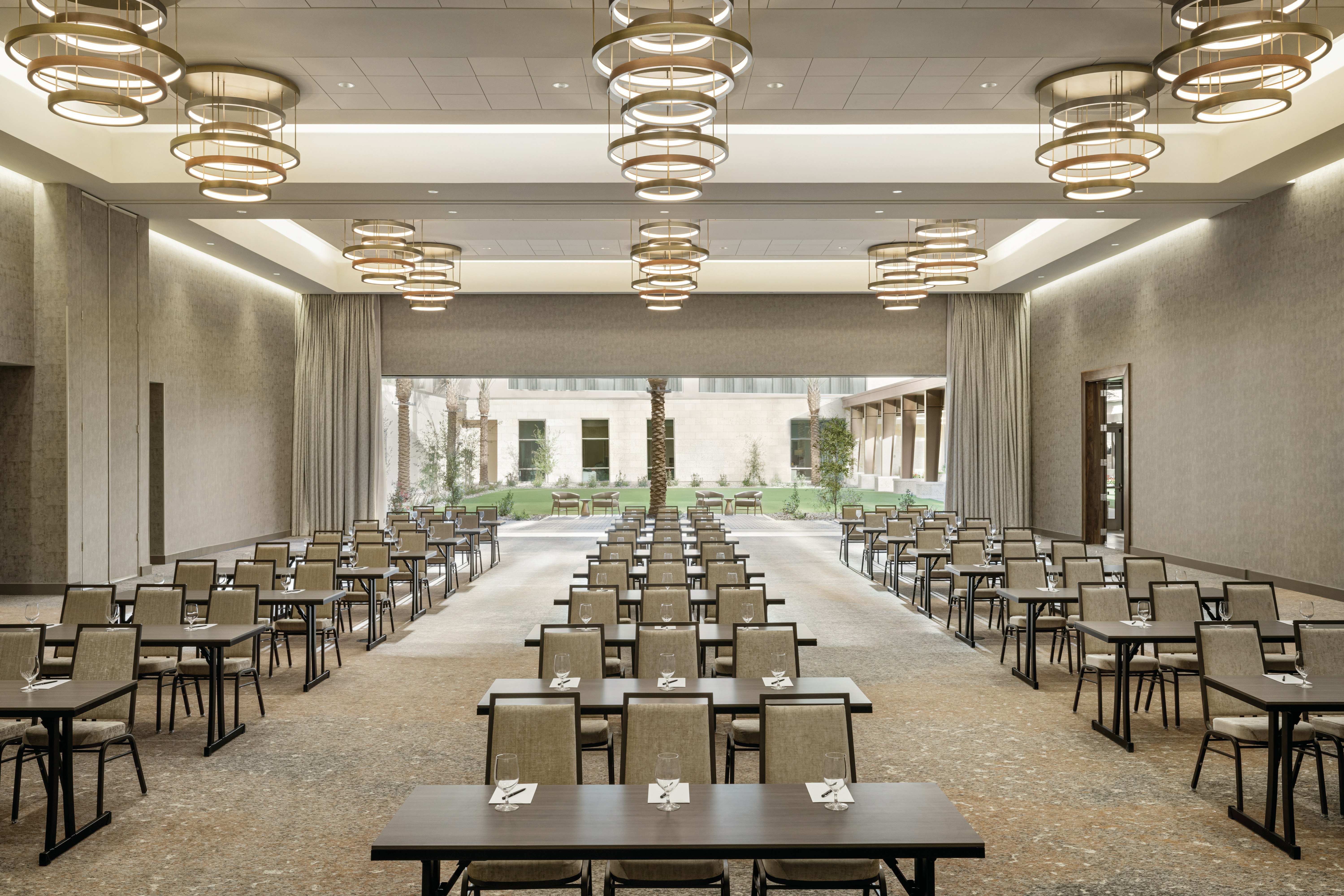 Hilton North Scottsdale at Cavasson 39/50