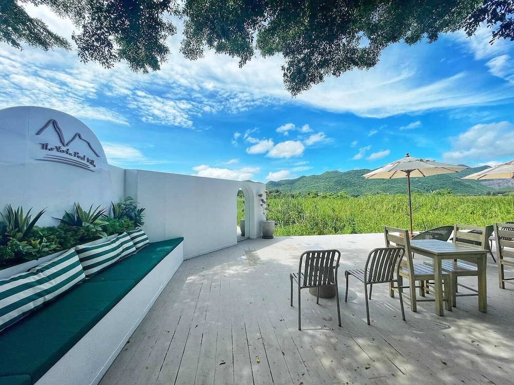 The Vista Pool Villa 45/50
