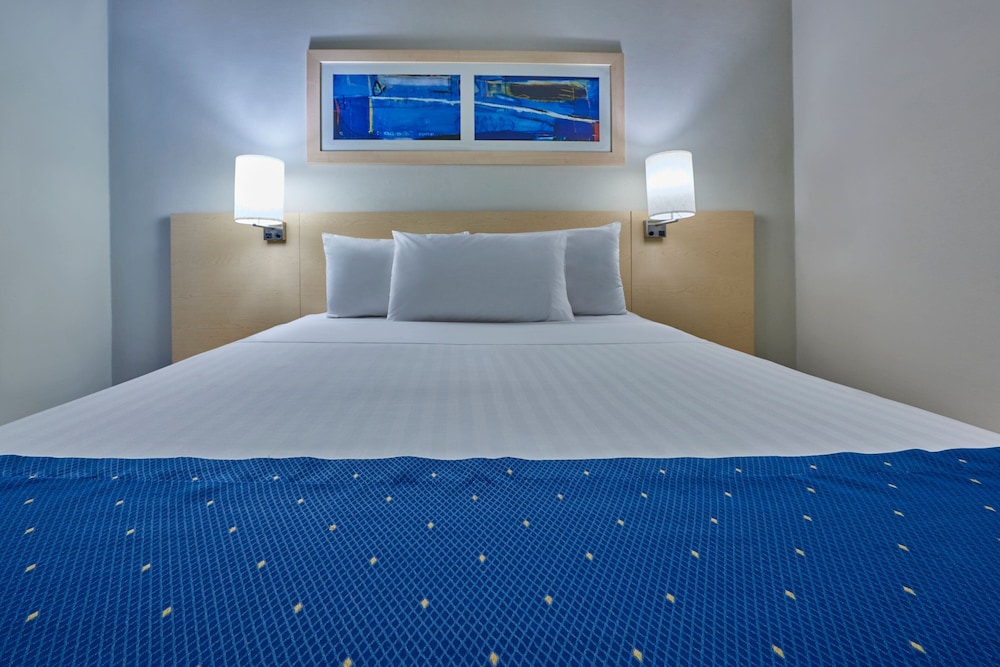 City Express by Marriott Manzanillo 15/50