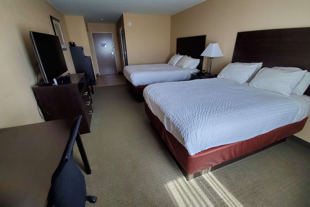 Days Inn And Suites By Wyndham Florence Jackson Area 13/50