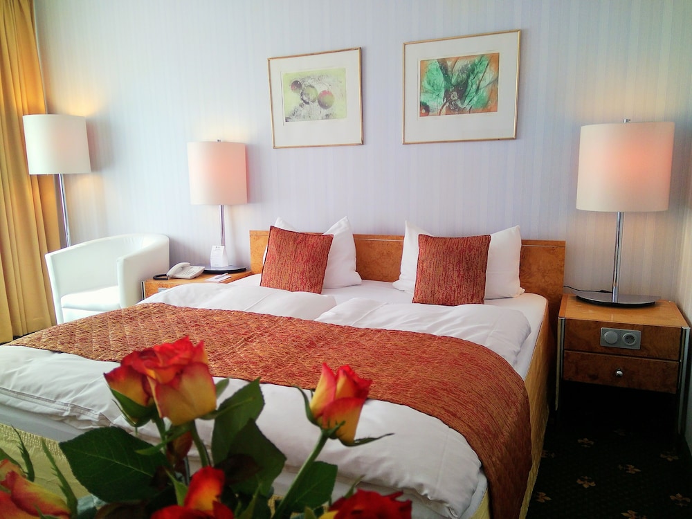 Alexa Hotel 17/50