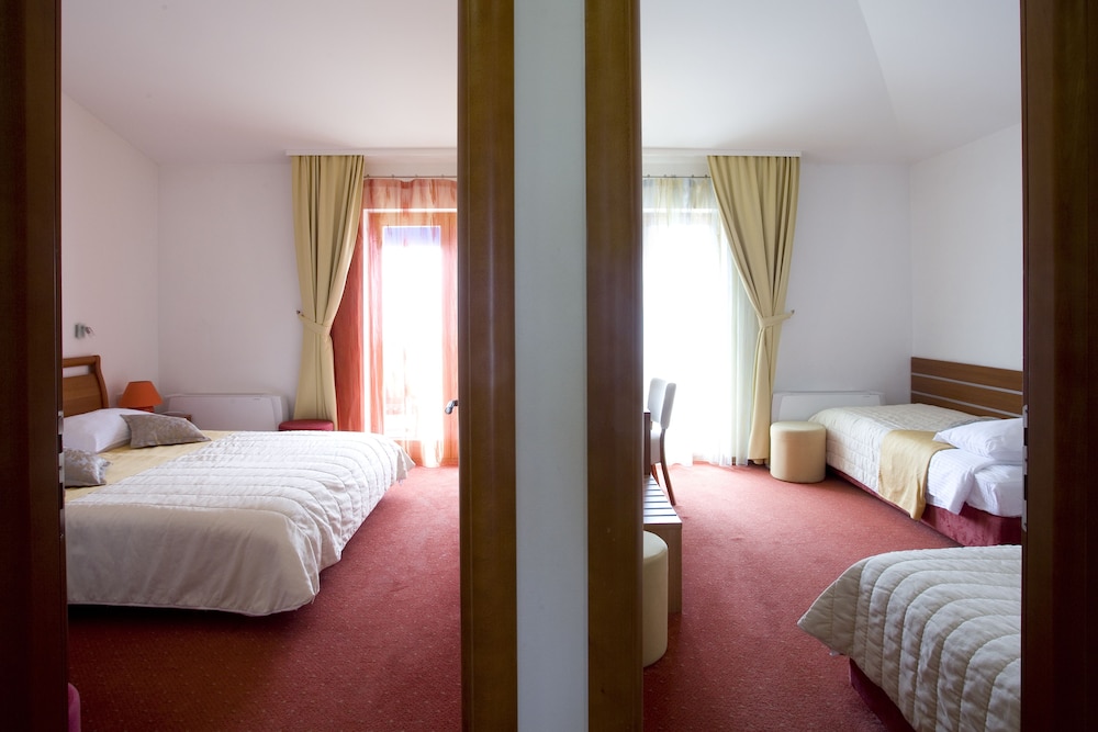 DELUXE, APARTMENT, SEA VIEW, TERRACE