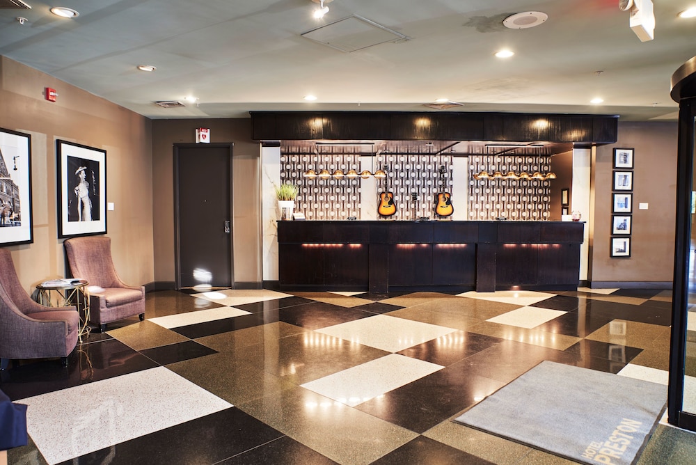 Hotel Preston Nashville Airport 9/70