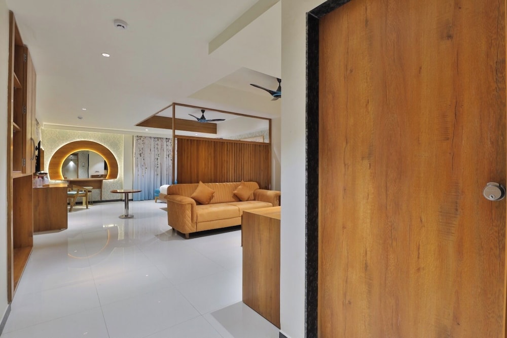 Hotel Empyrean 28/49