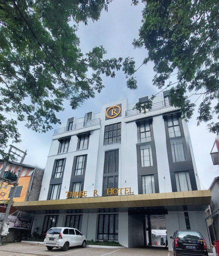 Three R Hotel 1/11