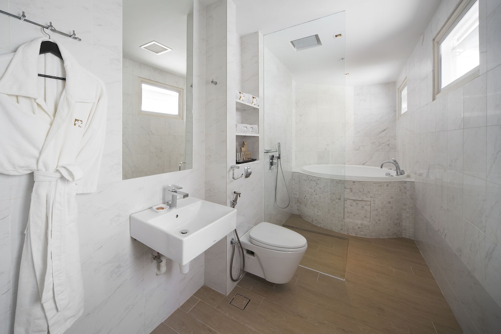 Hotel Clover 769 North Bridge Road Singapore 64/69