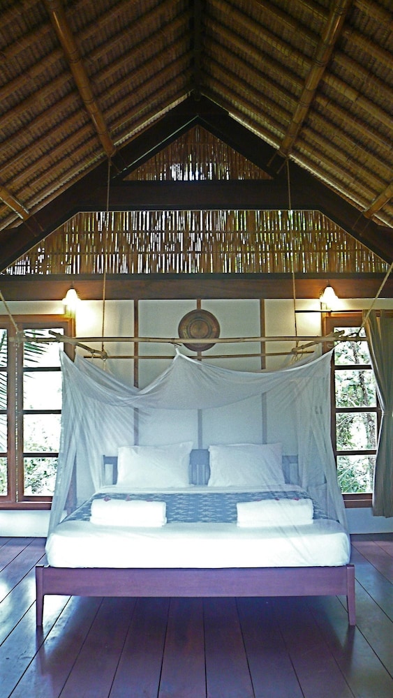 Koyao Bay Pavilions 34/72