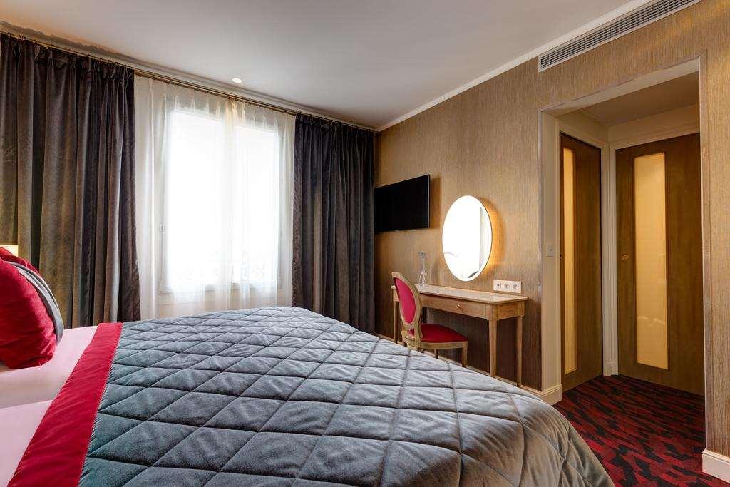 HOTEL MUGUET 29/50