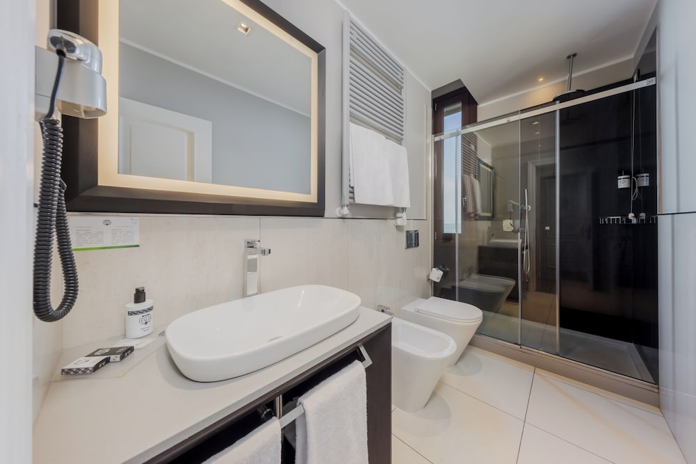 Hotel Grande Italia 119/119