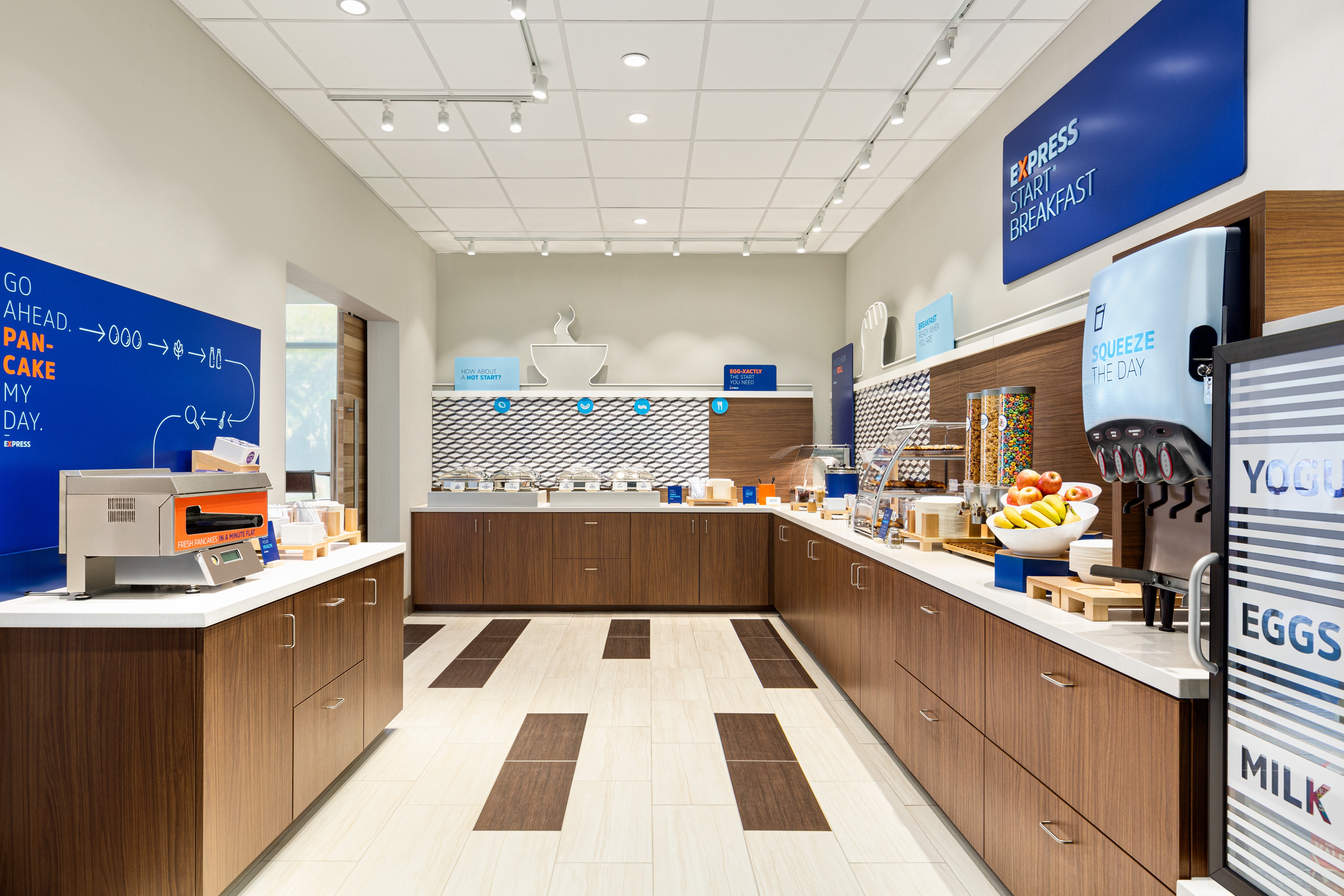 Holiday Inn Express & Suites Hayward - Castro Valley 5/40