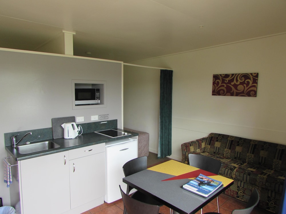 Dunedin Holiday Park &amp; Motels 35/47