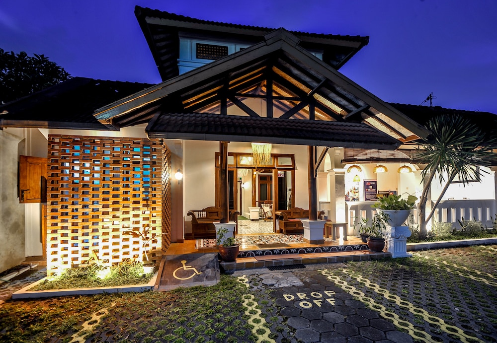 Rumah Mertua Heritage Yogyakarta酒店(Rumah Mertua Heritage Yogyakarta) 图片4
