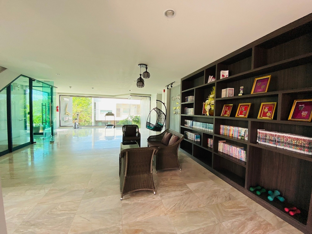 Luxsna Residence 54/63