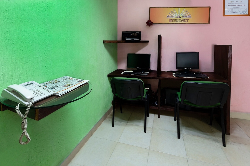 OYO Hotel Merida 42/48
