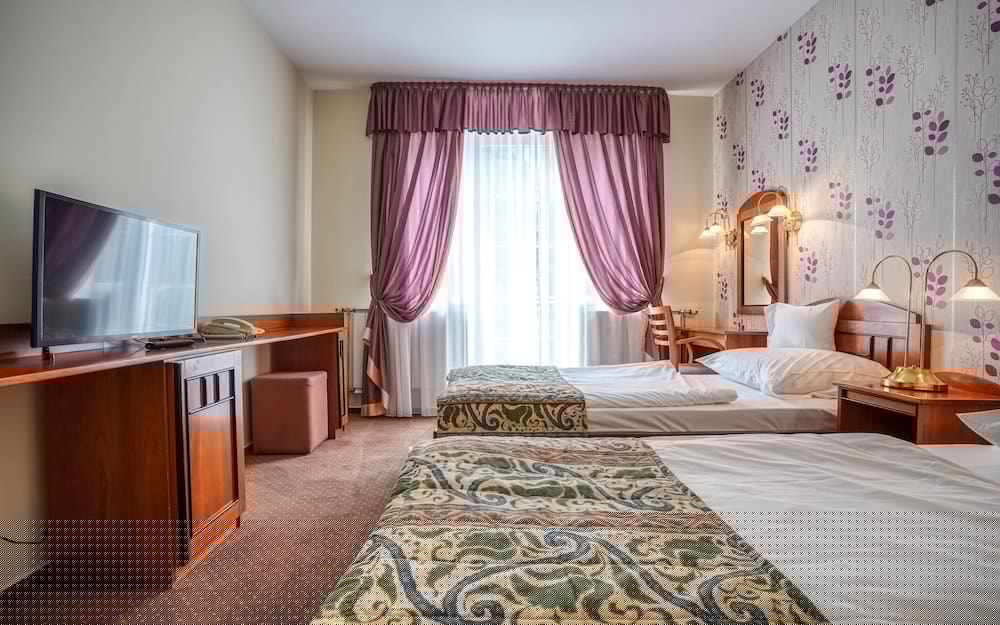 Erzsebet Hotel 11/46