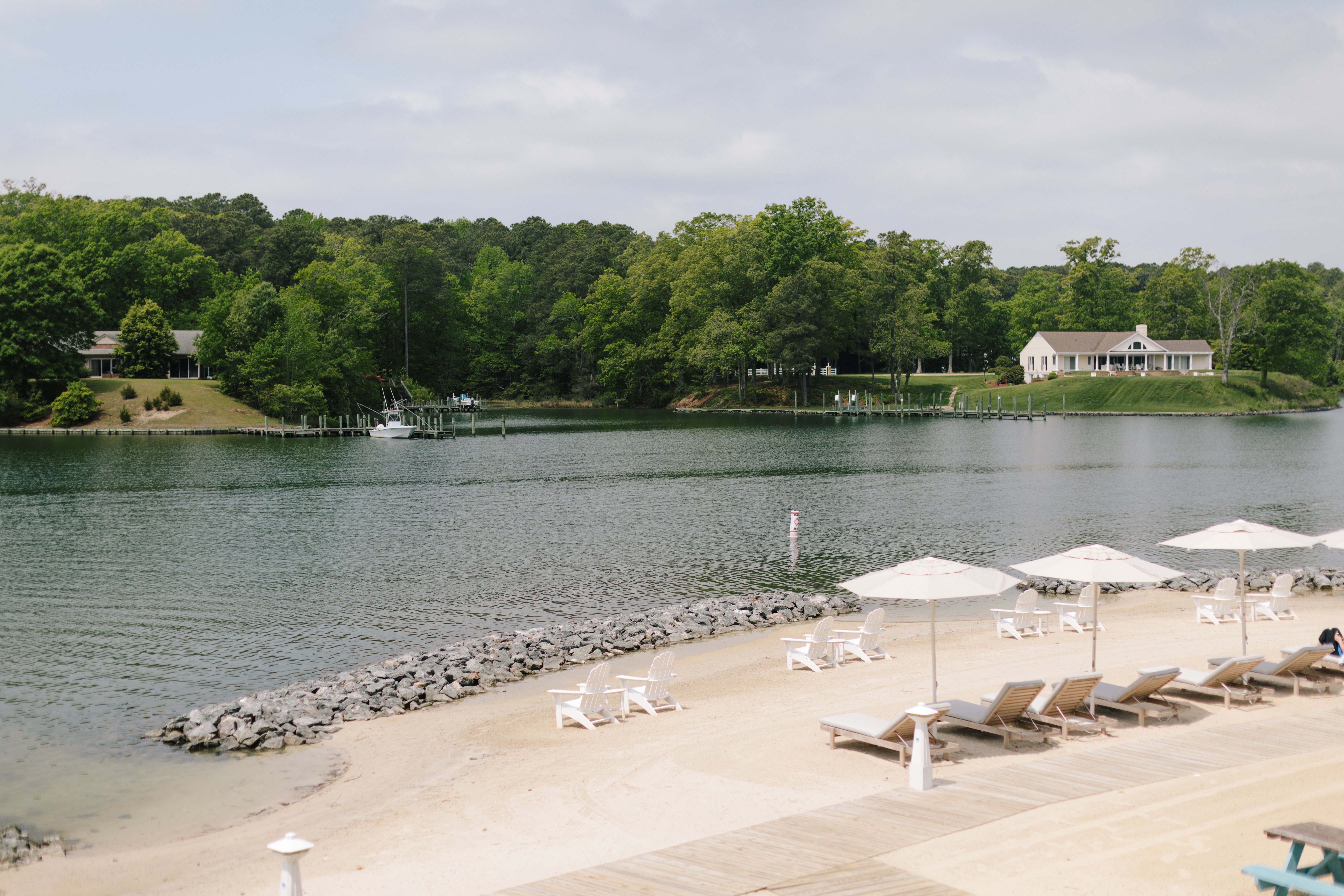 Tides Inn 73/76