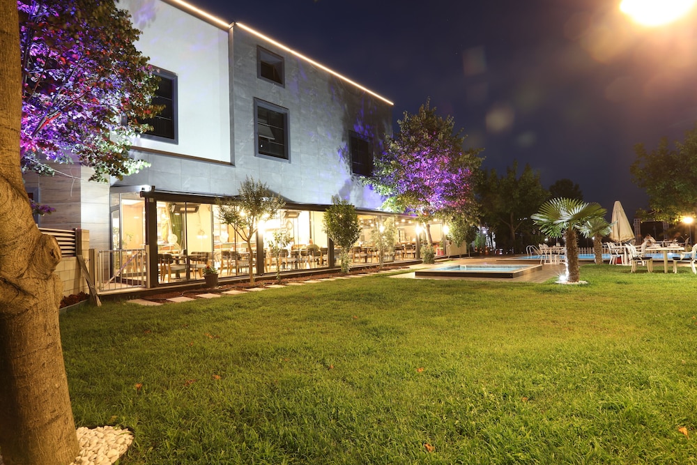 Incipark Hotel 42/48