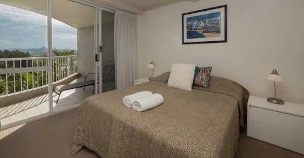 Noosa Hill Resort. 26/78